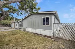 98603 Camellia Dr, Brookings, OR 97415 - Photo 44