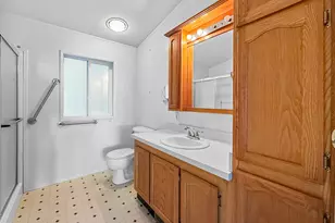 98603 Camellia Dr, Brookings, OR 97415 - Photo 22