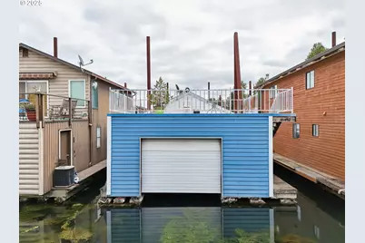 19609 NE Marine Dr #C-4, Portland, OR 97230 - Photo 16