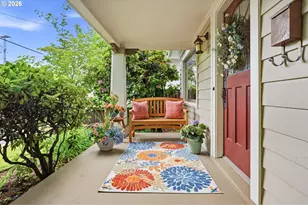 2747 NE Schuyler St, Portland, OR 97212 - Photo 30