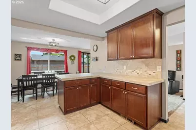 940 NE Baldwin St, Hillsboro, OR 97124 - Photo 12