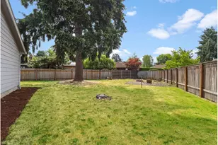 940 NE Baldwin St, Hillsboro, OR 97124 - Photo 32