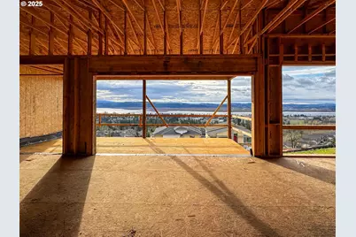 488 N Z Cir, Washougal, WA 98671 - Photo 2