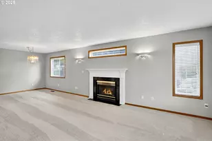 535 NE 24th St, Gresham, OR 97030 - Photo 8