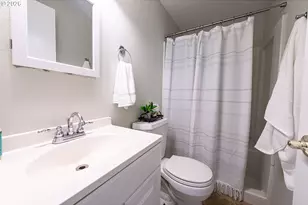 196 Maverick Ave, Eugene, OR 97404 - Photo 30