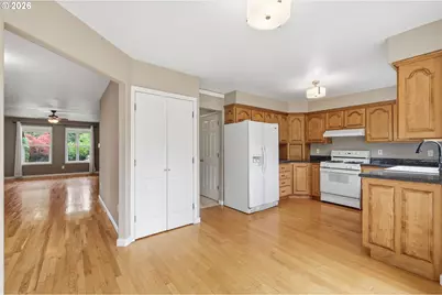 1240 N River Rd, Cottage Grove, OR 97424 - Photo 16