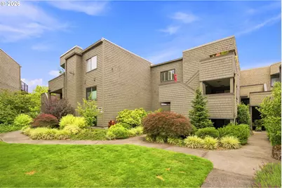 5620 S Riverside Ln #1, Portland, OR 97239 - Photo 6