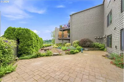 5620 S Riverside Ln #1, Portland, OR 97239 - Photo 34