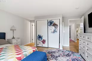 5620 S Riverside Ln, Portland, OR 97239 - Photo 28