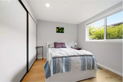 5620 S Riverside Ln #1, Portland, OR 97239 - Photo 26