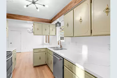 3701 NE 35th St, Vancouver, WA 98661 - Photo 12