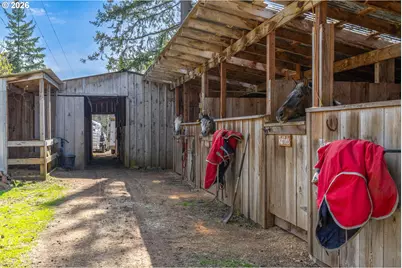 43737 SE Erin Ln, Sandy, OR 97055 - Photo 34