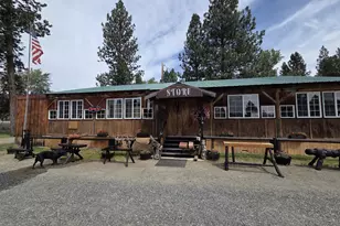 602 Mill St, Sumpter, OR 97877 - Photo 2