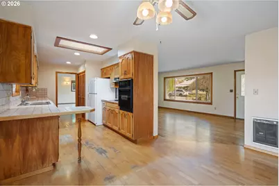 235 9th St, Washougal, WA 98671 - Photo 40