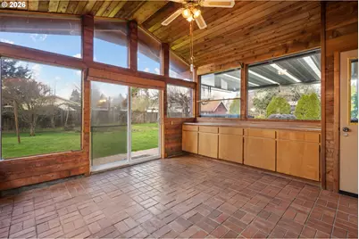 235 9th St, Washougal, WA 98671 - Photo 16