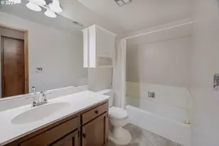 6630 Huntington Cir SE, Salem, OR 97306 - Photo 24