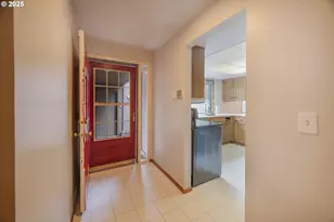 6630 Huntington Cir SE, Salem, OR 97306 - Photo 6