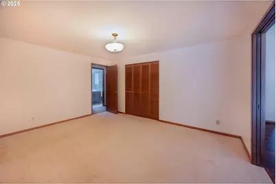 6630 Huntington Cir SE, Salem, OR 97306 - Photo 18