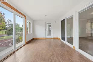 1920 NE View Ct, Gresham, OR 97030 - Photo 12