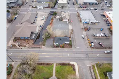 410 N 1st Ave, Stayton, OR 97383 - Photo 6