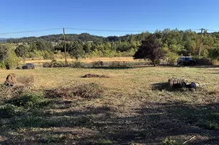 33367 Bloomberg Rd, Eugene, OR 97405 - Photo 4