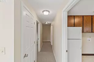 2912 Stanton Ave, North Bend, OR 97459 - Photo 18