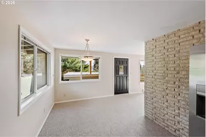 2912 Stanton Ave, North Bend, OR 97459 - Photo 14