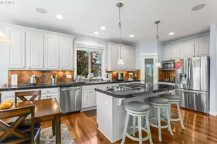 7281 NE Rockridge Pl, Hillsboro, OR 97124 - Photo 16