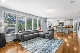 7281 NE Rockridge Pl, Hillsboro, OR 97124 - Photo 14