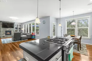 7281 NE Rockridge Pl, Hillsboro, OR 97124 - Photo 20