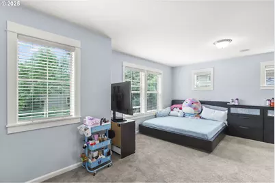 7281 NE Rockridge Pl, Hillsboro, OR 97124 - Photo 28