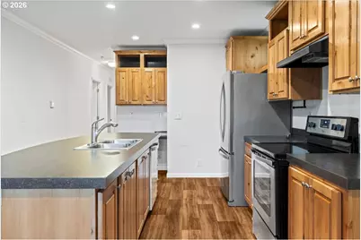 7136 S King St, Canby, OR 97013 - Photo 14