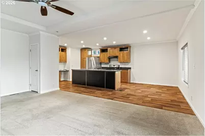 7136 S King St, Canby, OR 97013 - Photo 8