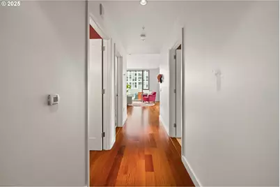 841 S Gaines St #714, Portland, OR 97239 - Photo 14