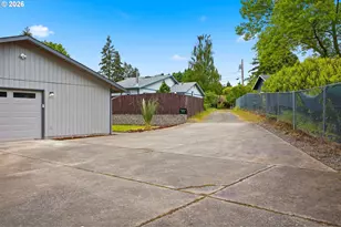 2817 SE 151st Ave, Portland, OR 97236 - Photo 34