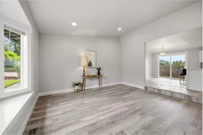 2817 SE 151st Ave, Portland, OR 97236 - Photo 6