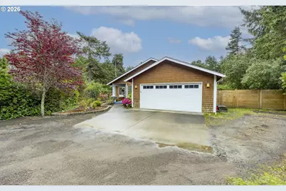 87760 Saltaire St, Florence, OR 97439 - Photo 2
