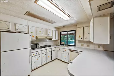 24608 Lower Smith River Rd, Reedsport, OR 97467 - Photo 10