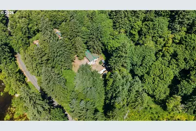 24608 Lower Smith River Rd, Reedsport, OR 97467 - Photo 46