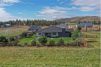 8933 NW Elizabeth Way, Prineville, OR 97754 - Photo 24