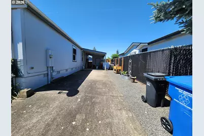 3025 Hollyridge Loop NE, Salem, OR 97305 - Photo 4