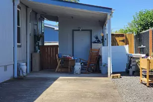 3025 Hollyridge Loop NE, Salem, OR 97305 - Photo 6