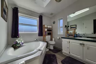 3025 Hollyridge Loop NE, Salem, OR 97305 - Photo 16