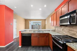 20478 SW Ravenswood St, Beaverton, OR 97078 - Photo 14