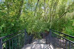 20478 SW Ravenswood St, Beaverton, OR 97078 - Photo 46