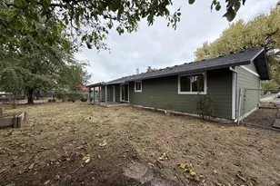 555 Matzen St, Saint Helens, OR 97051 - Photo 8
