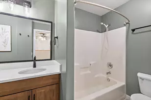 405 Blue Jay Ave, Forest Grove, OR 97116 - Photo 32
