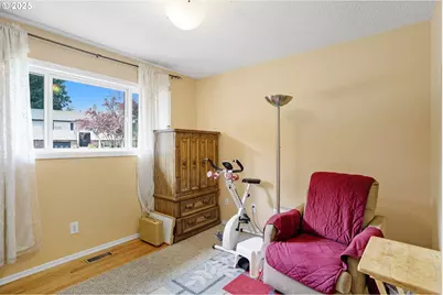 15909 NE Morris St, Portland, OR 97230 - Photo 14