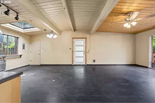 5345 SW Arnold St, Portland, OR 97219 - Photo 6