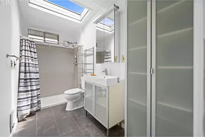 5345 SW Arnold St, Portland, OR 97219 - Photo 8